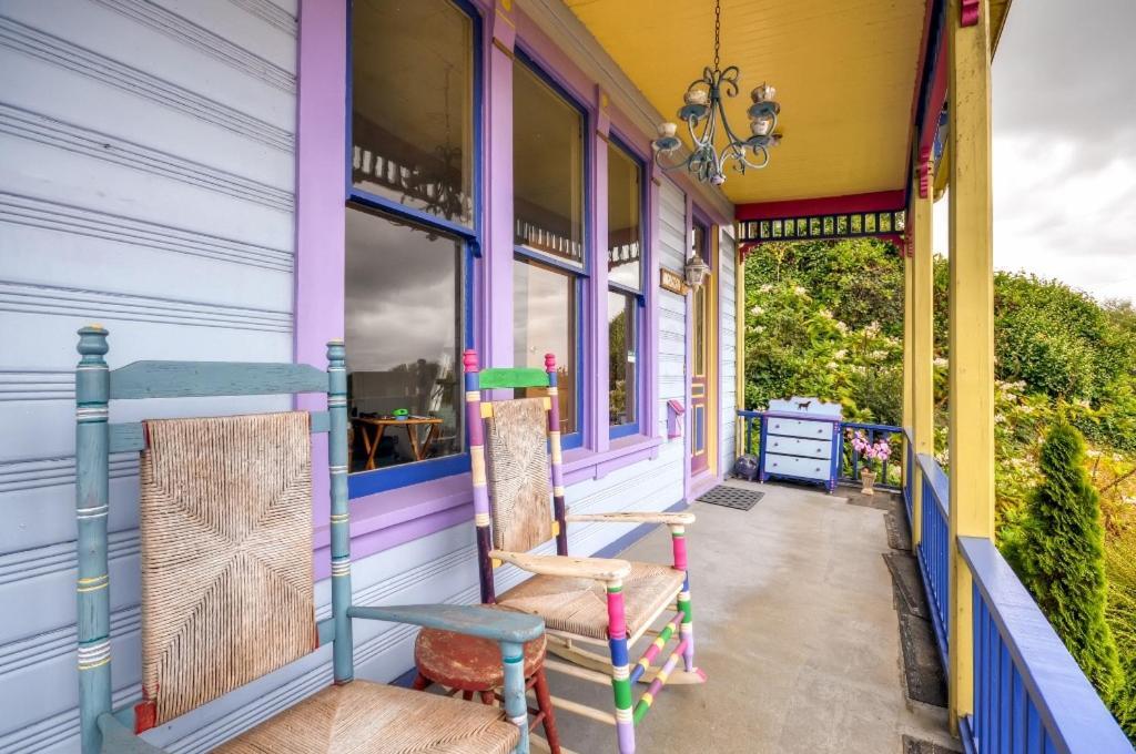 Astoria Painted Lady Historic Apt With River View! Exterior foto