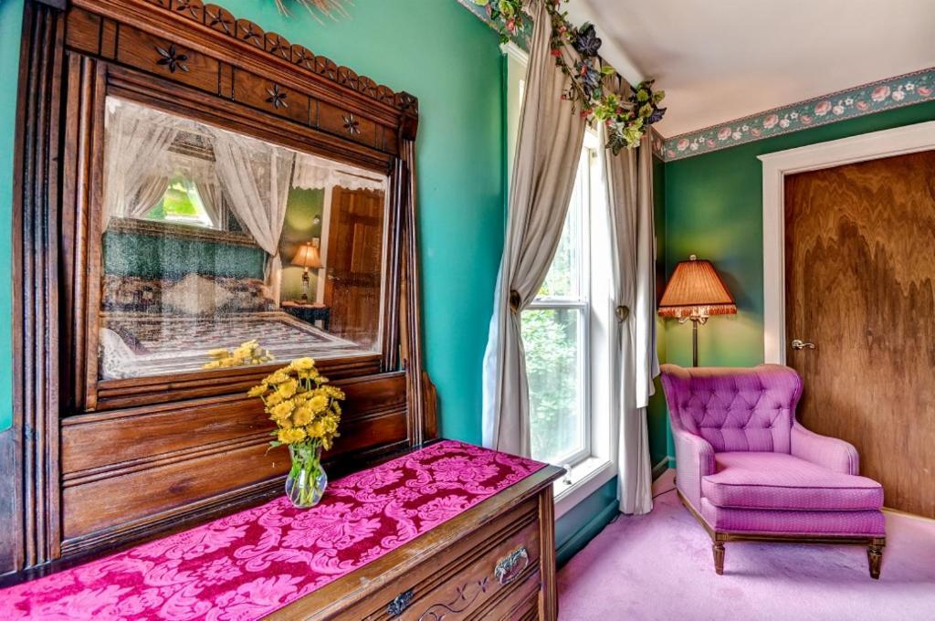Astoria Painted Lady Historic Apt With River View! Exterior foto
